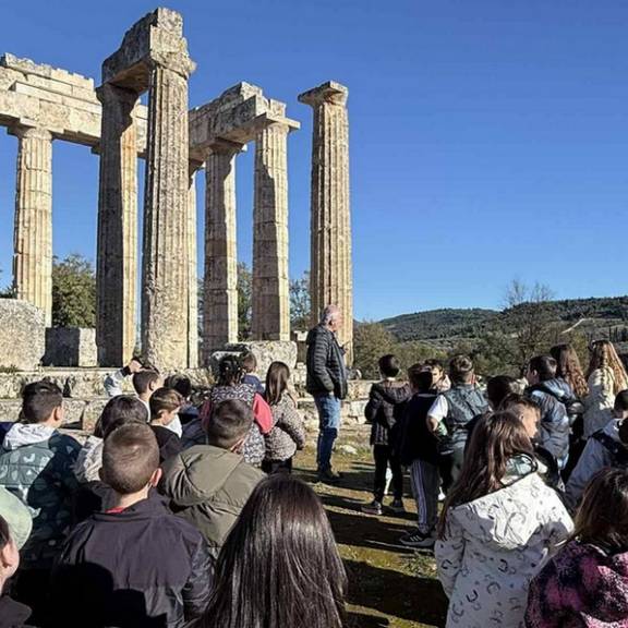 Εκπαιδευτική επίσκεψη στη Νεμέα για την  Β΄ και  Γ΄ τάξη